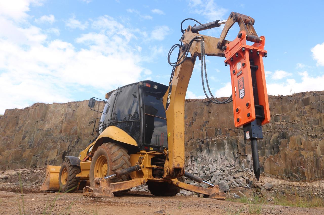 Rompedor BR430